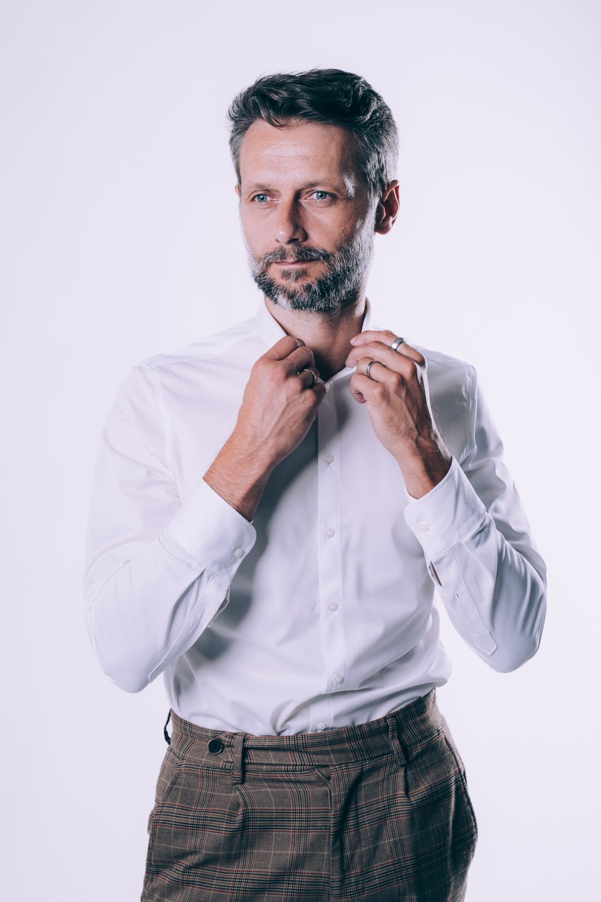Chemise blanche, studio